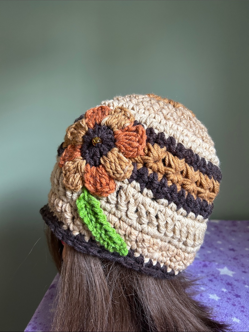 Beige Crochet Flower Beanie with Orange Accent medium acrylic new